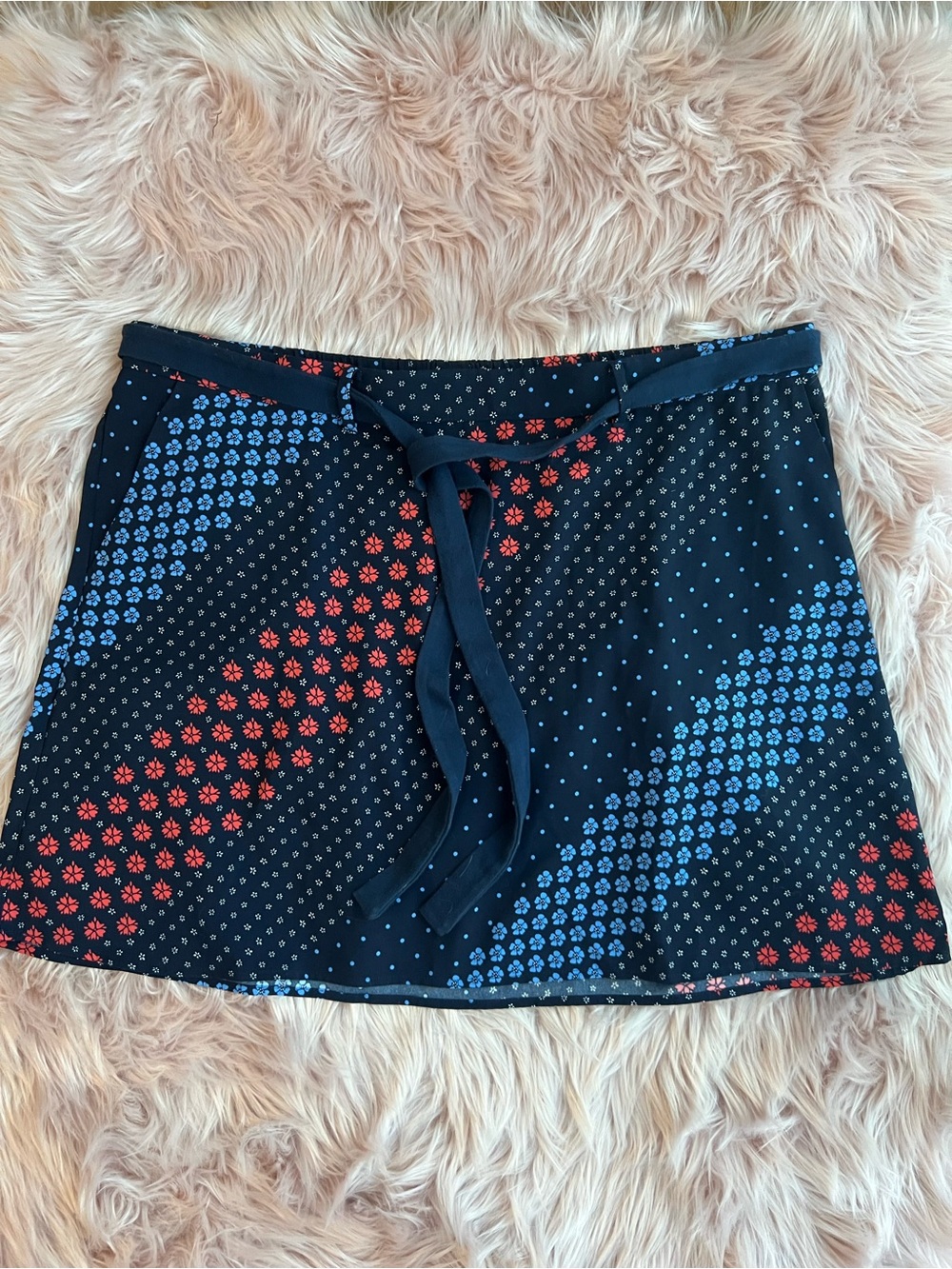 Tommy Hilfiger Navy Mini Skirt with Red & Blue Floral Stripes Plus Size XXL